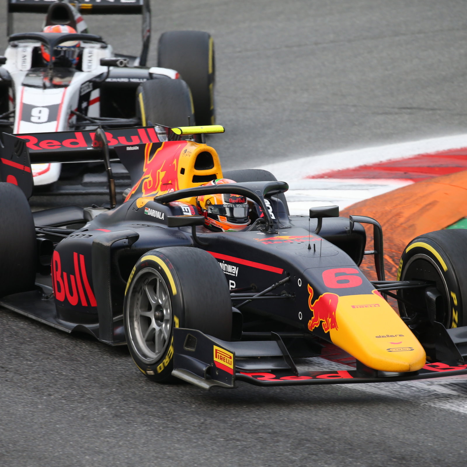 Ticktum dominates damp Formula 2 sprint race in Sochi