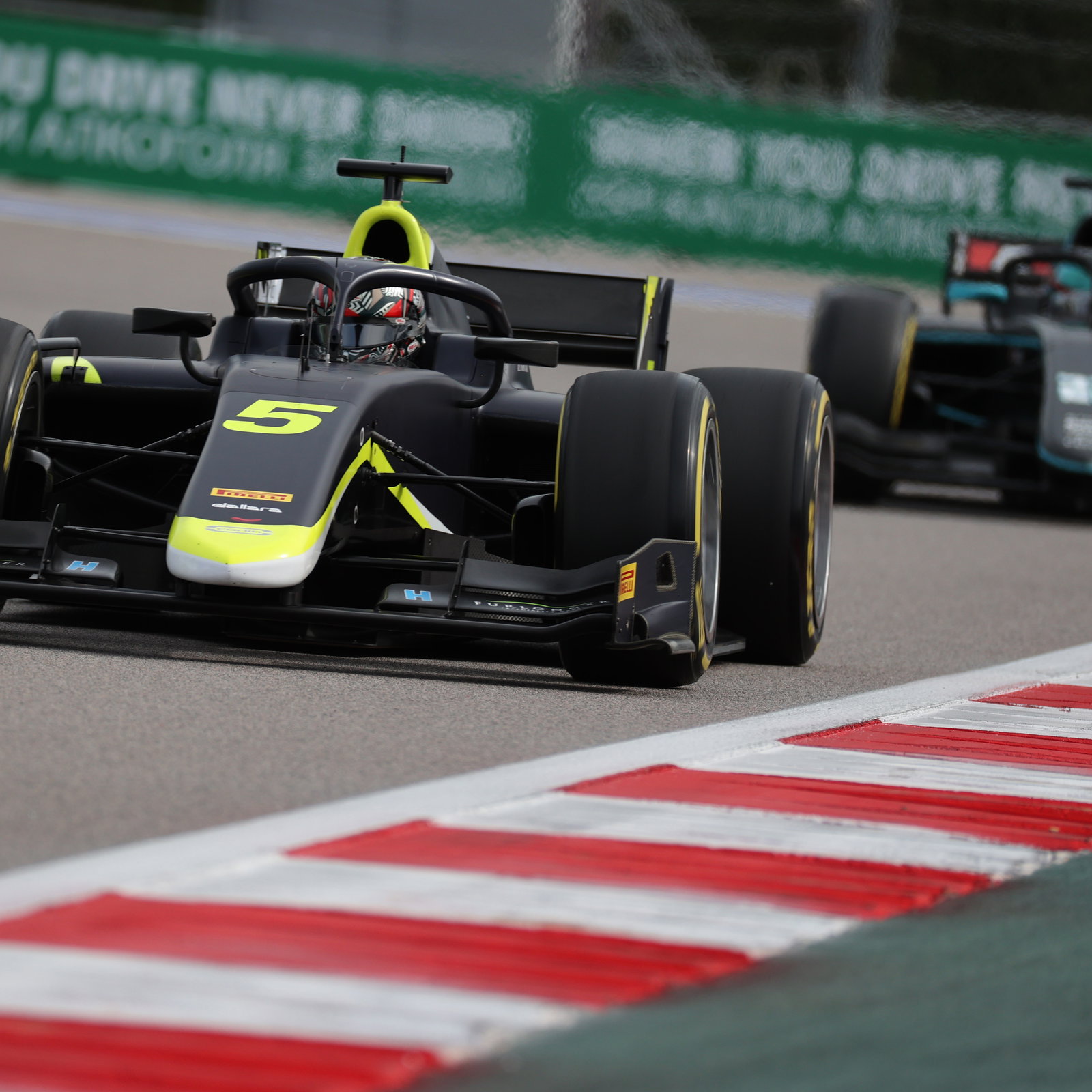 Williams F1 junior Sargeant gets F2 promotion with Carlin