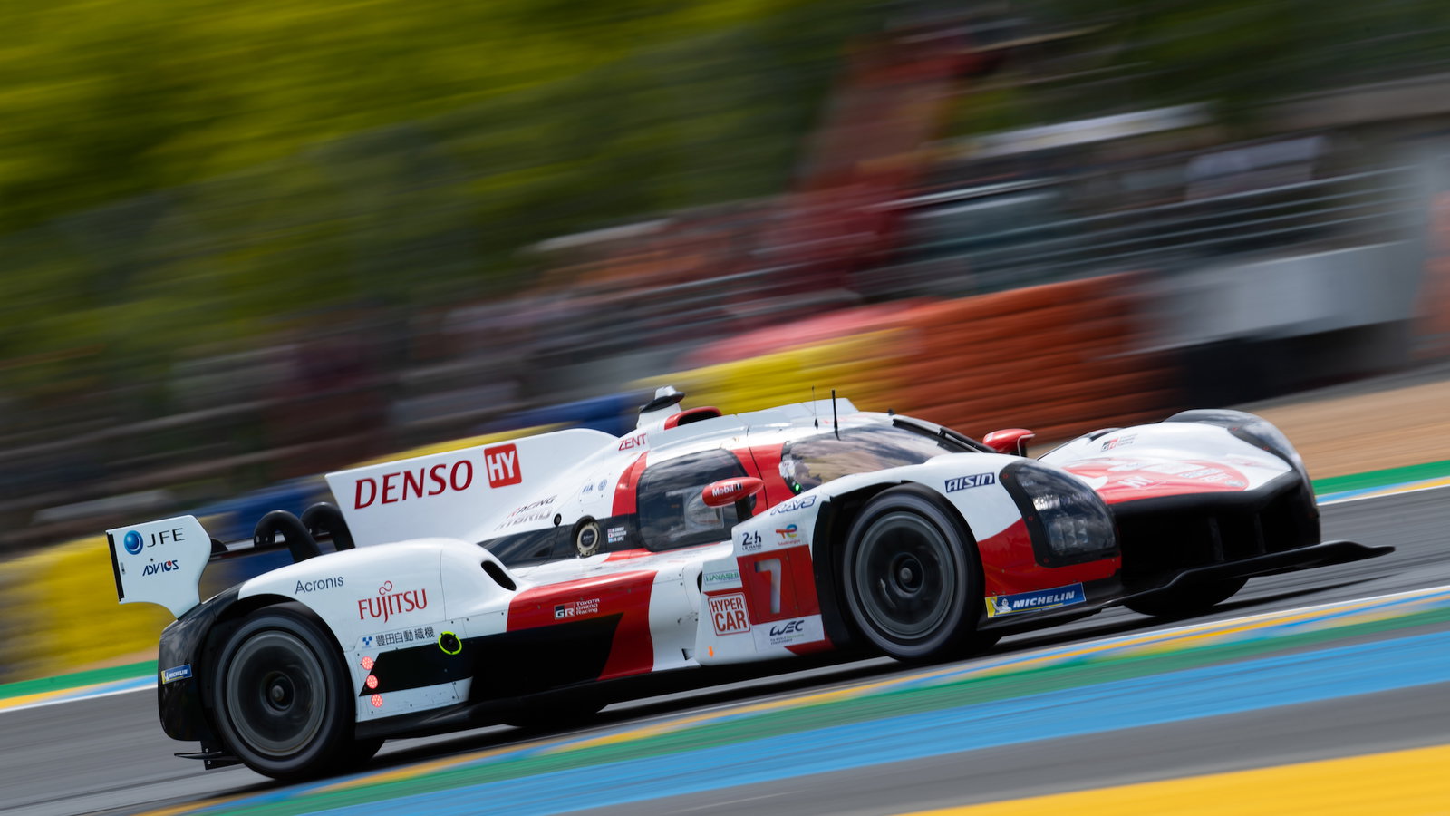 #7 Toyota GR040 Hybrid - Conway, Kobayashi, Lopez