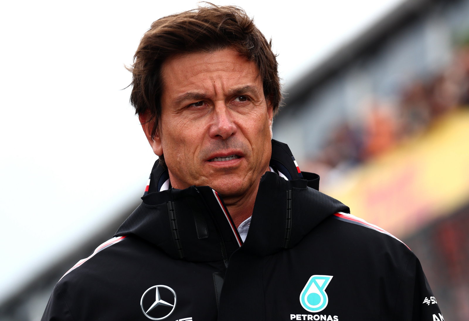 How Verstappen learned from 2021 crash with Lewis Hamilton in Carlos Sainz duel at Italian Grand Prix