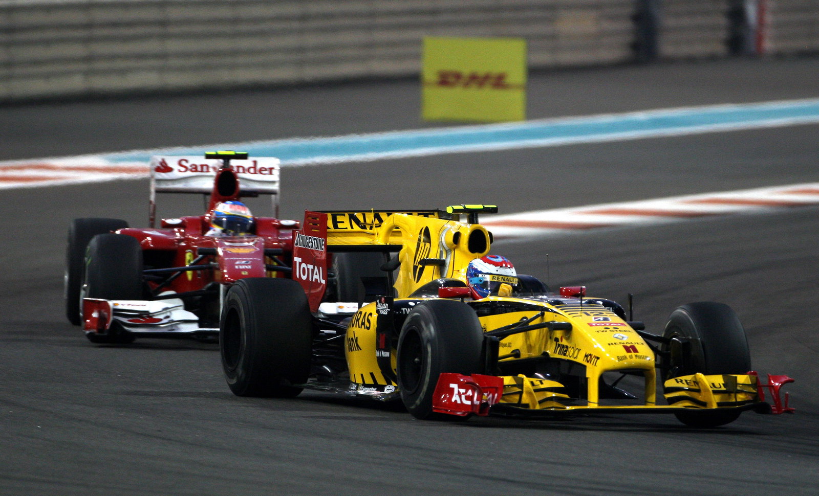 Perez eyes Red Bull talks for F1 2022, Verstappen wants him to stay