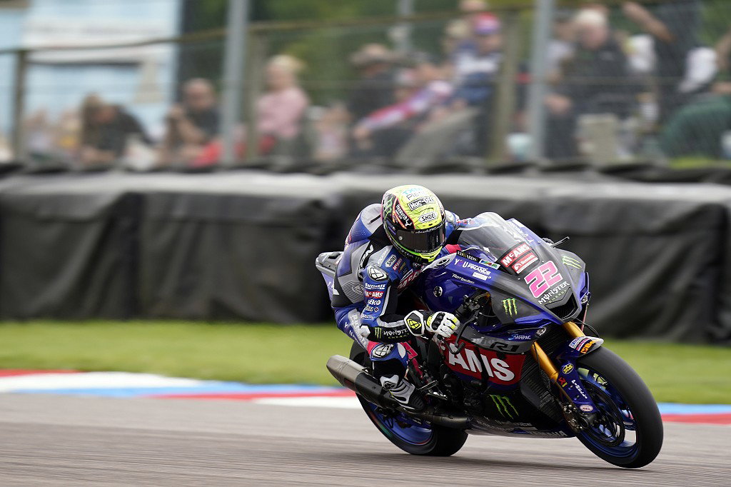 Thruxton BSB: ‘Positive steps’ sees Kent take first British Superbike podium