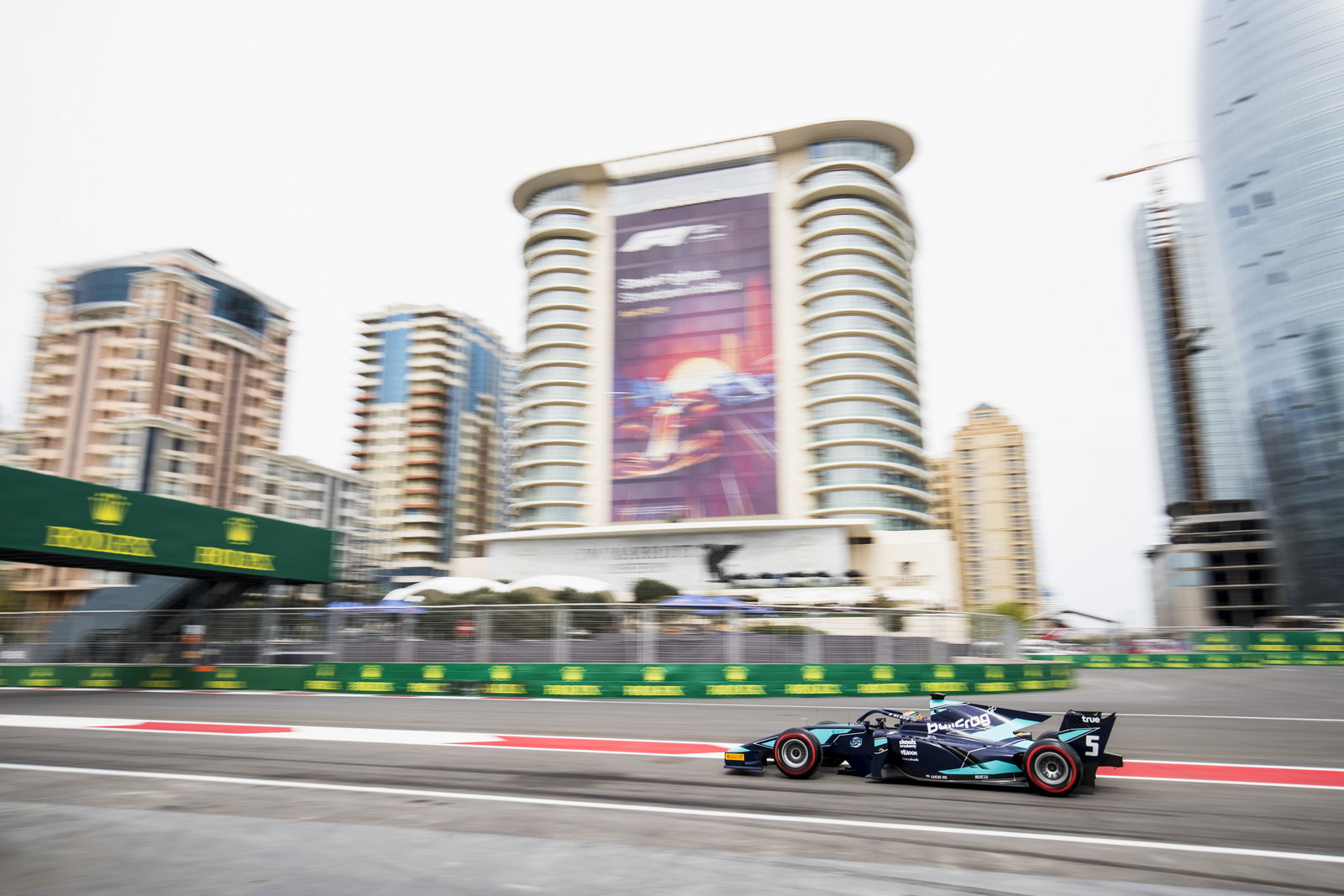 F2 Azerbaijan - Hasil Sprint Race