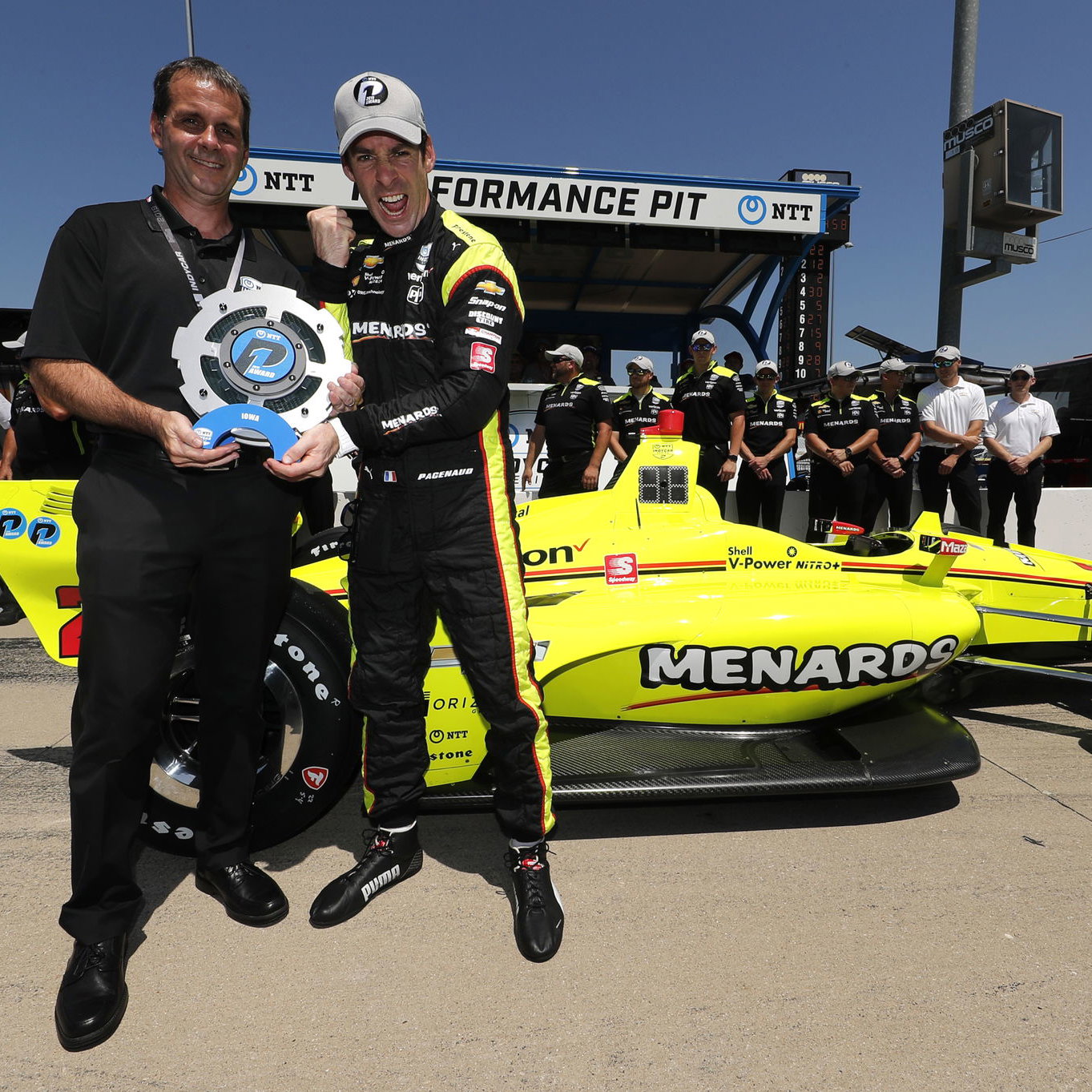 Carlin memilih Sage Karam dan Conor Daly untuk Iowa 300