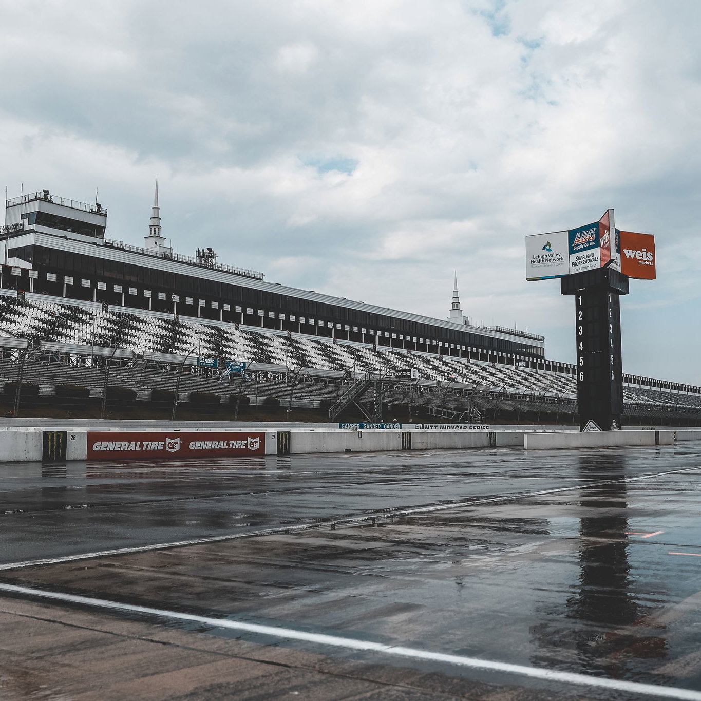 Felix Rosenqvist diizinkan untuk kembali ke IndyCar setelah kecelakaan Pocono