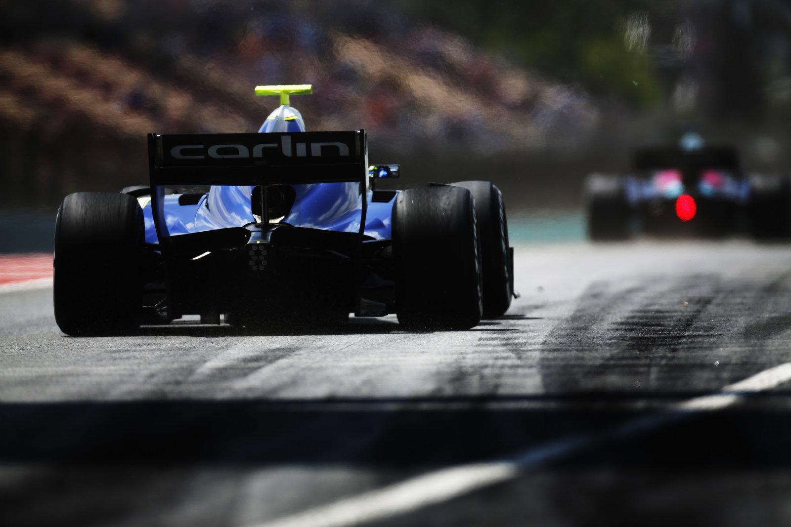 George Russell memenangkan perlombaan fitur F2 Barcelona yang dilanda hujan, dalam penyelidikan