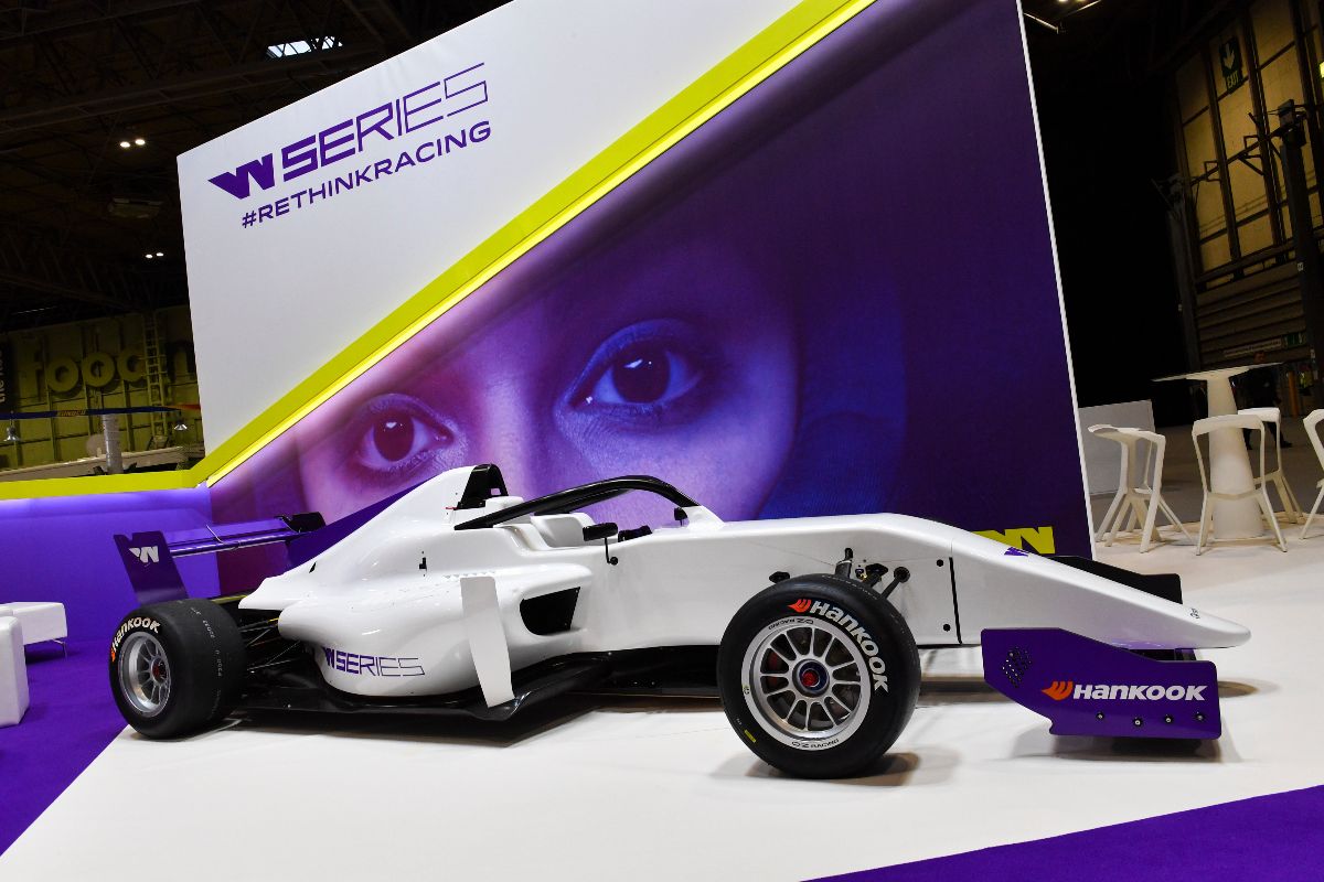 Al-Attiyah dominates to third Dakar Rally win