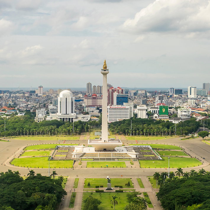 Andretti retains Jake Dennis for 2022 Formula E season