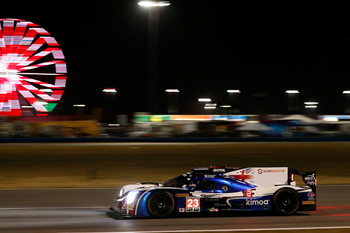 Cadillac, Acura out front as issues blight Alonso's car halfway at Daytona