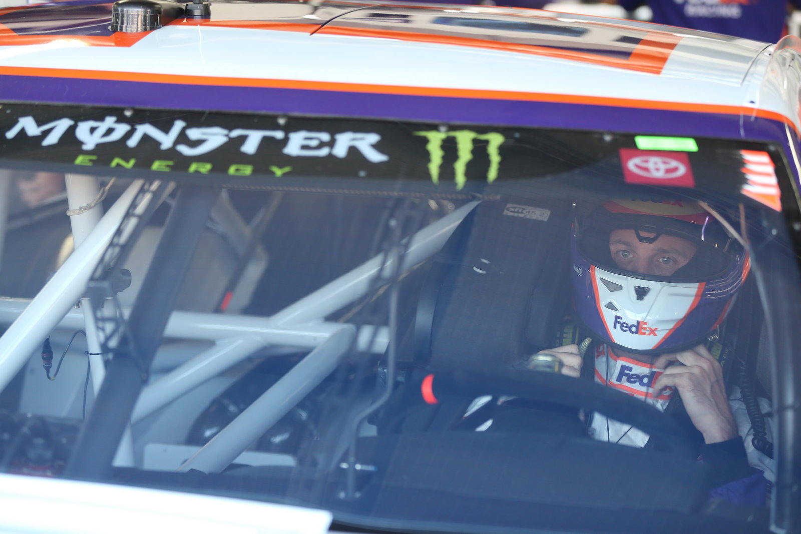 Bass Pro Shops NRA Night Race - Qualifying Results