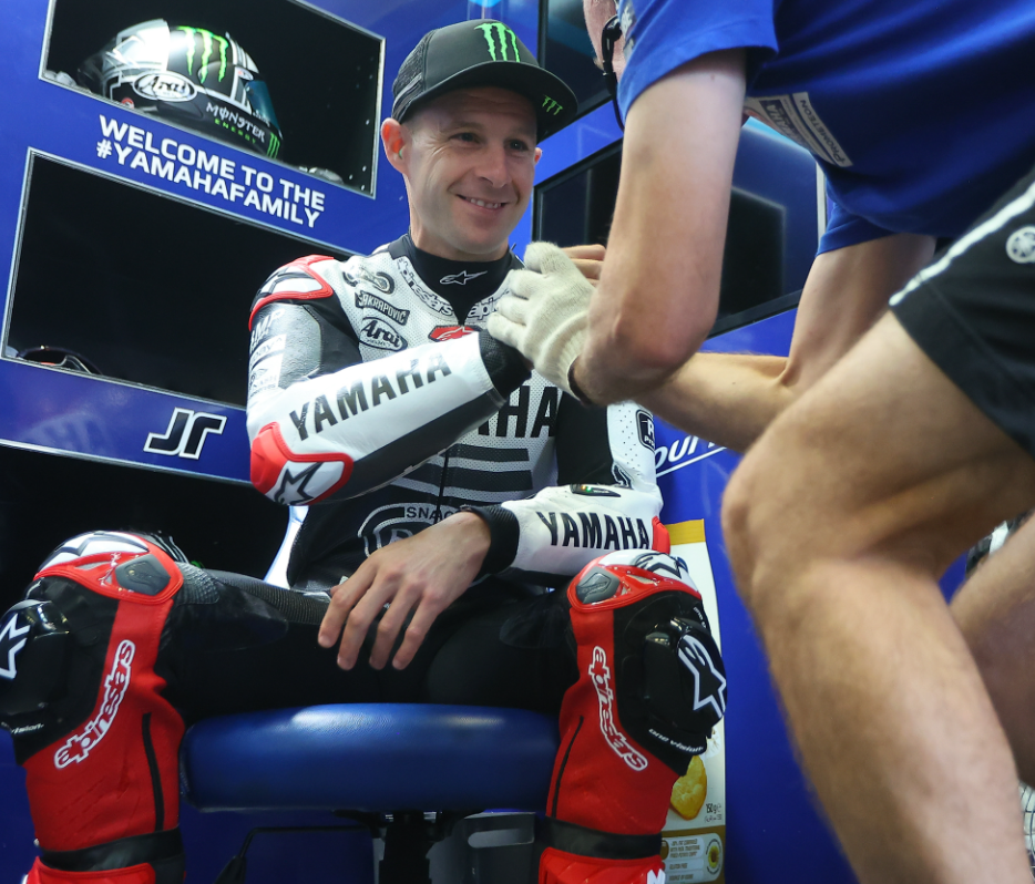 FOTO: Aksi Pembalap pada Tes WorldSBK Jerez Hari Selasa