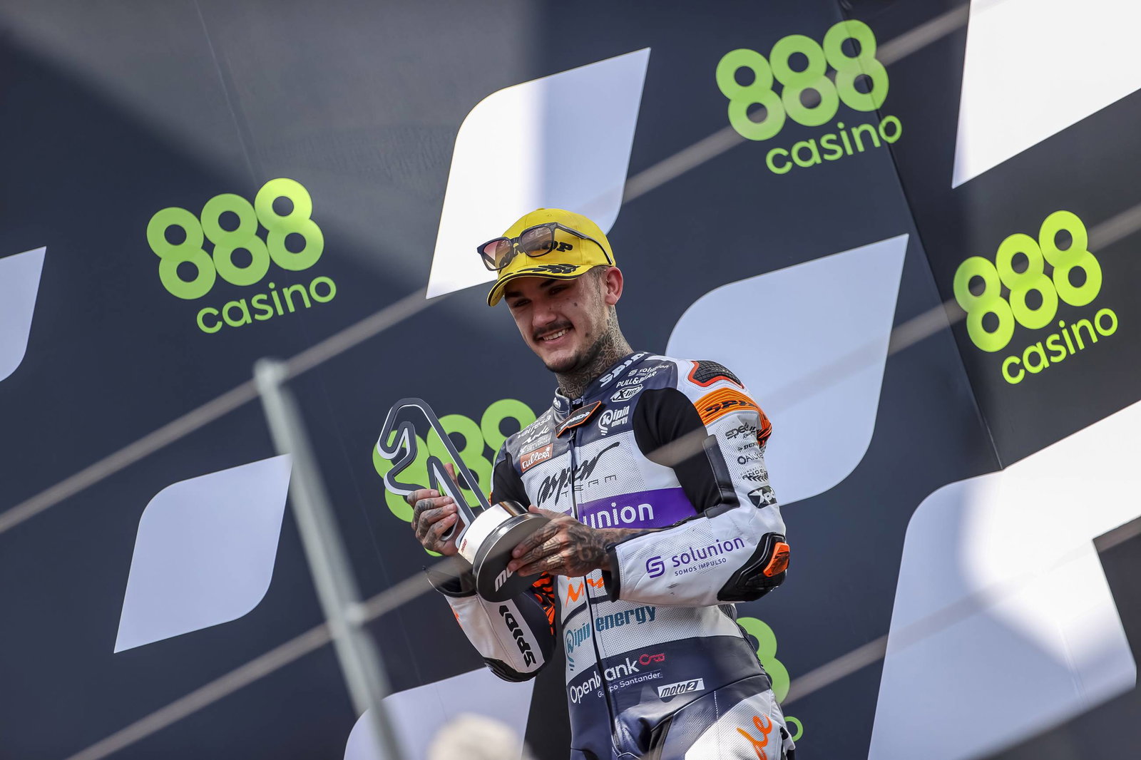 Moto2 Portugal: KTM Podium Ganda, Fernandez Raih Kemenangan Perdana