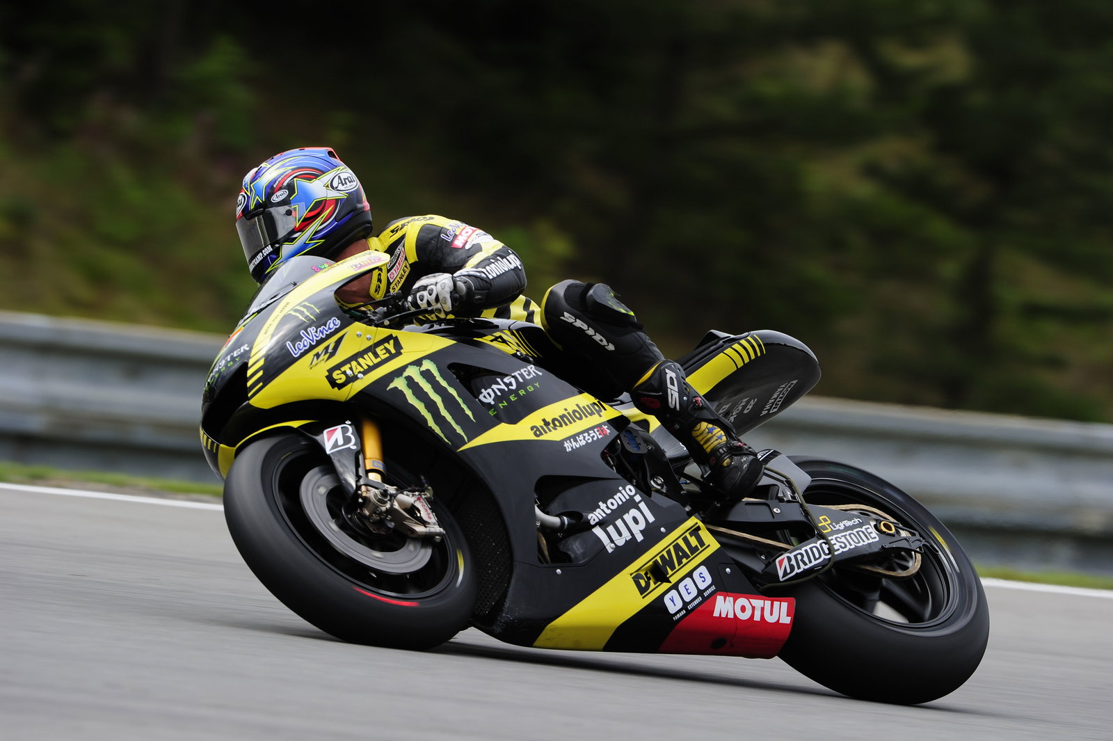 Edwards, Brno MotoGP Test August 15th 2011