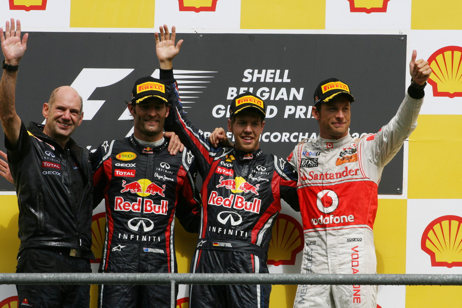 28.08.2011- Race, Sebastian Vettel (GER), Red Bull Racing, RB7 race winner, Mark Webber (AUS), Red B