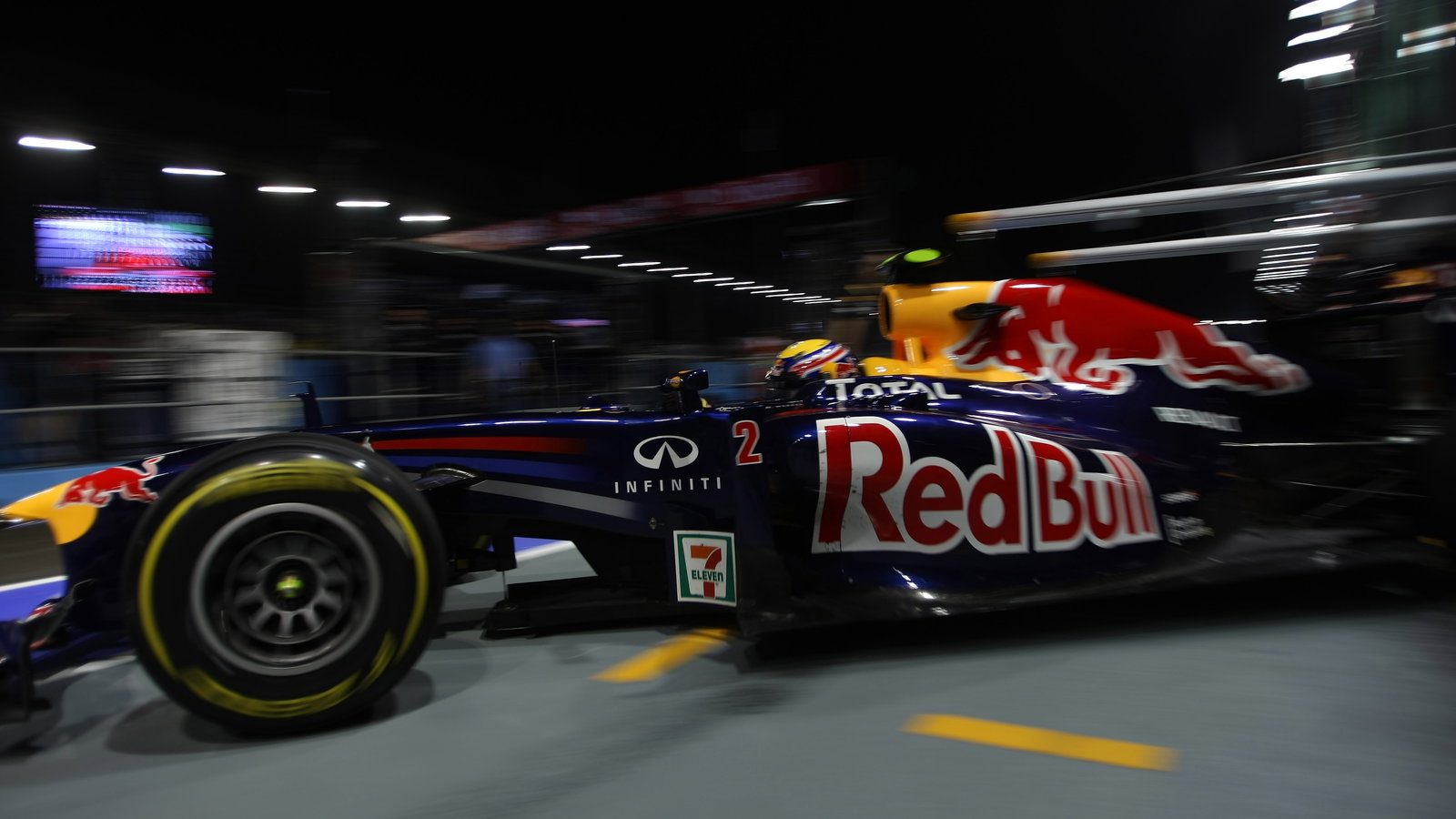 23.09.2011- Friday Practice 1, Mark Webber (AUS), Red Bull Racing, RB7