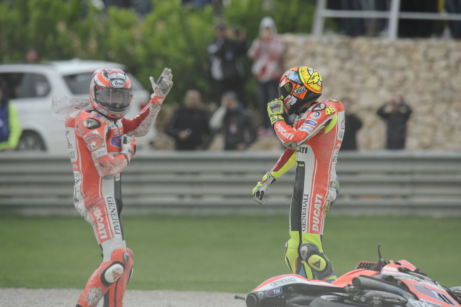 Hayden and Rossi, Valencia MotoGP Race 2011