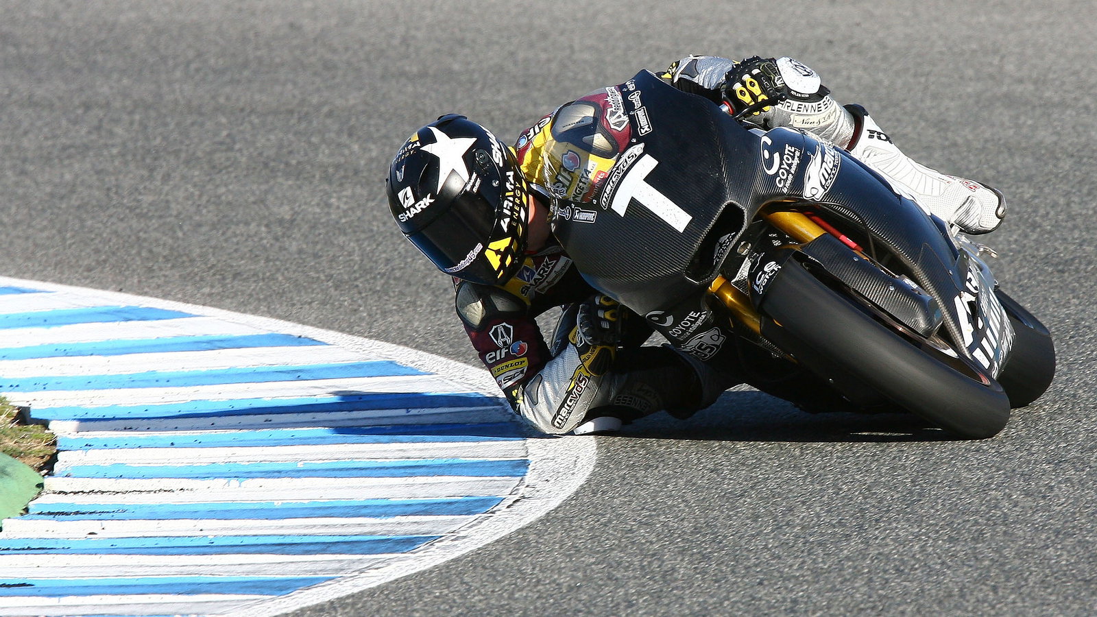 Redding, Jerez tests, November 2011