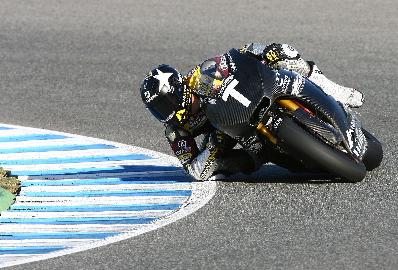 Redding, Jerez tests, November 2011