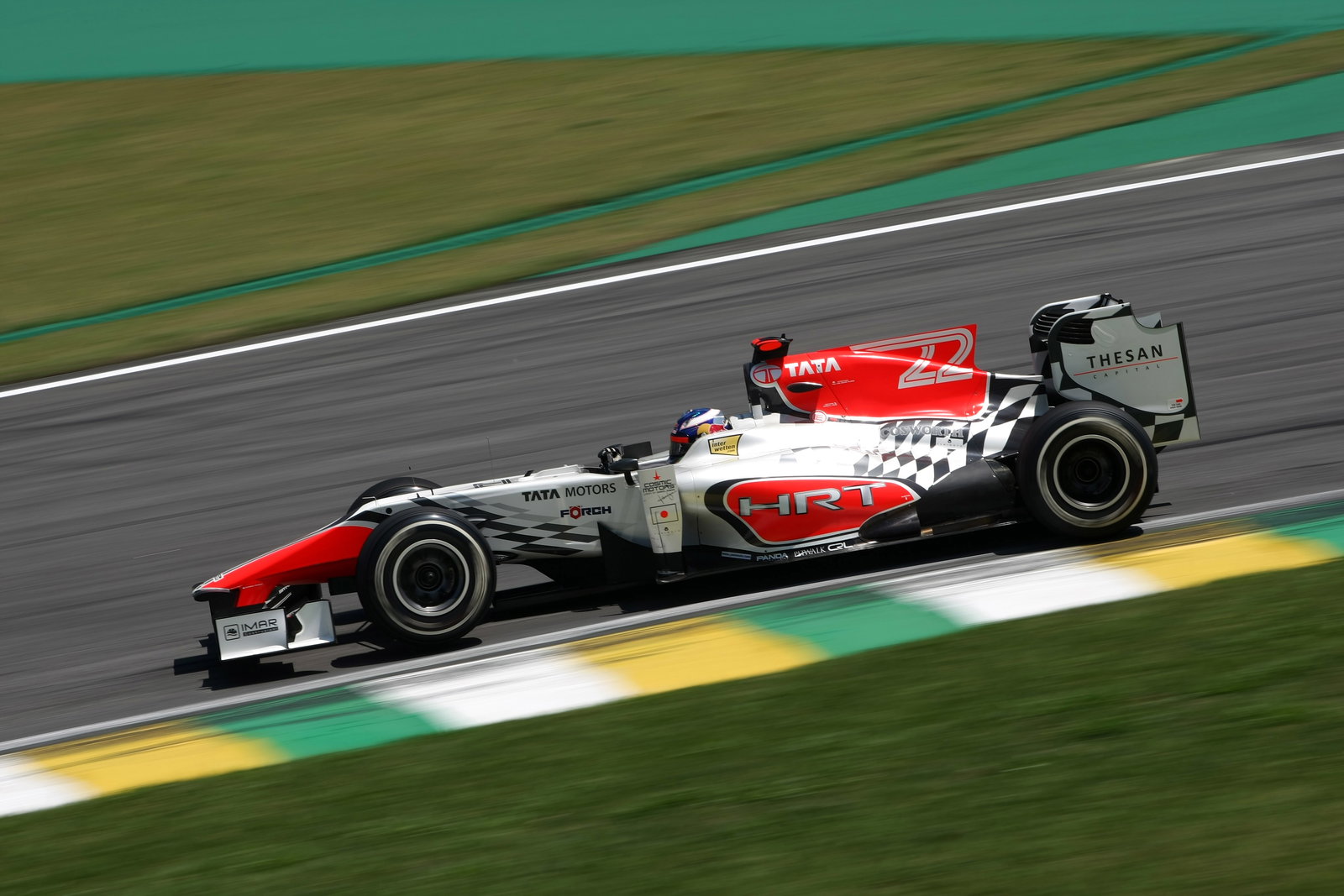 25.11.2011- Friday Practice 2, Daniel Ricciardo (AUS), HRT Formula One Team