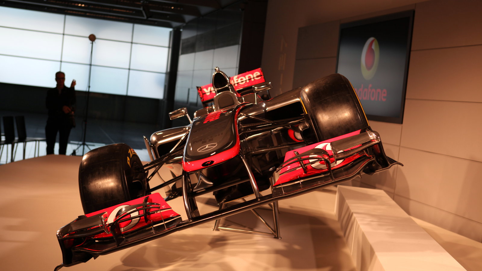 The new MP4-27 - Vodafone McLaren Mercedes MP4-27 launch, McLaren Technology Centre