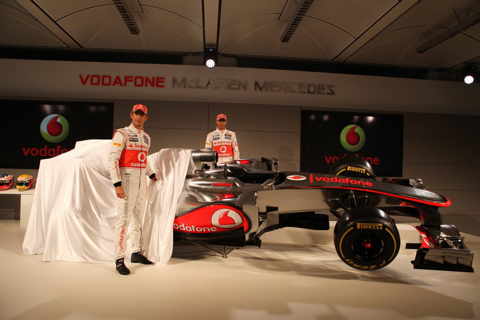 Jenson Button (GBR), McLaren Mercedes and Lewis Hamilton (GBR), McLaren Mercedes - Vodafone McLaren