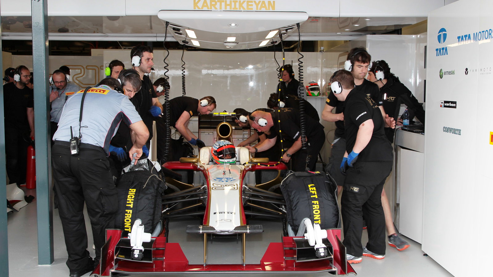 Narain Karthikeyan (IND) HRT F1 Team