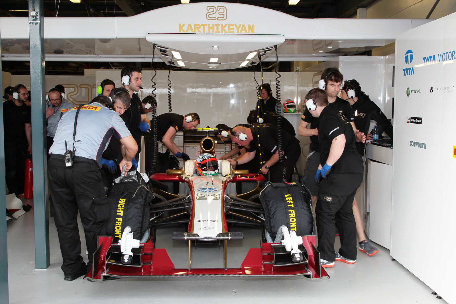 Narain Karthikeyan (IND) HRT F1 Team