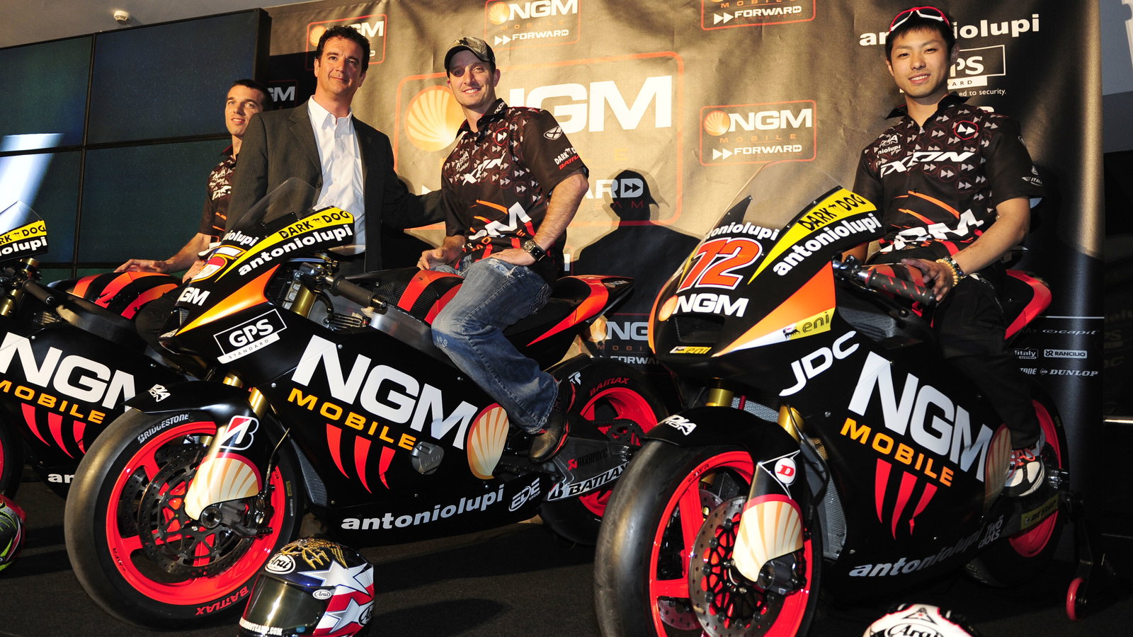 Forward Racing launch, De Angelis, Edwards, Takahashi, Jerez MotoGP test March 2012