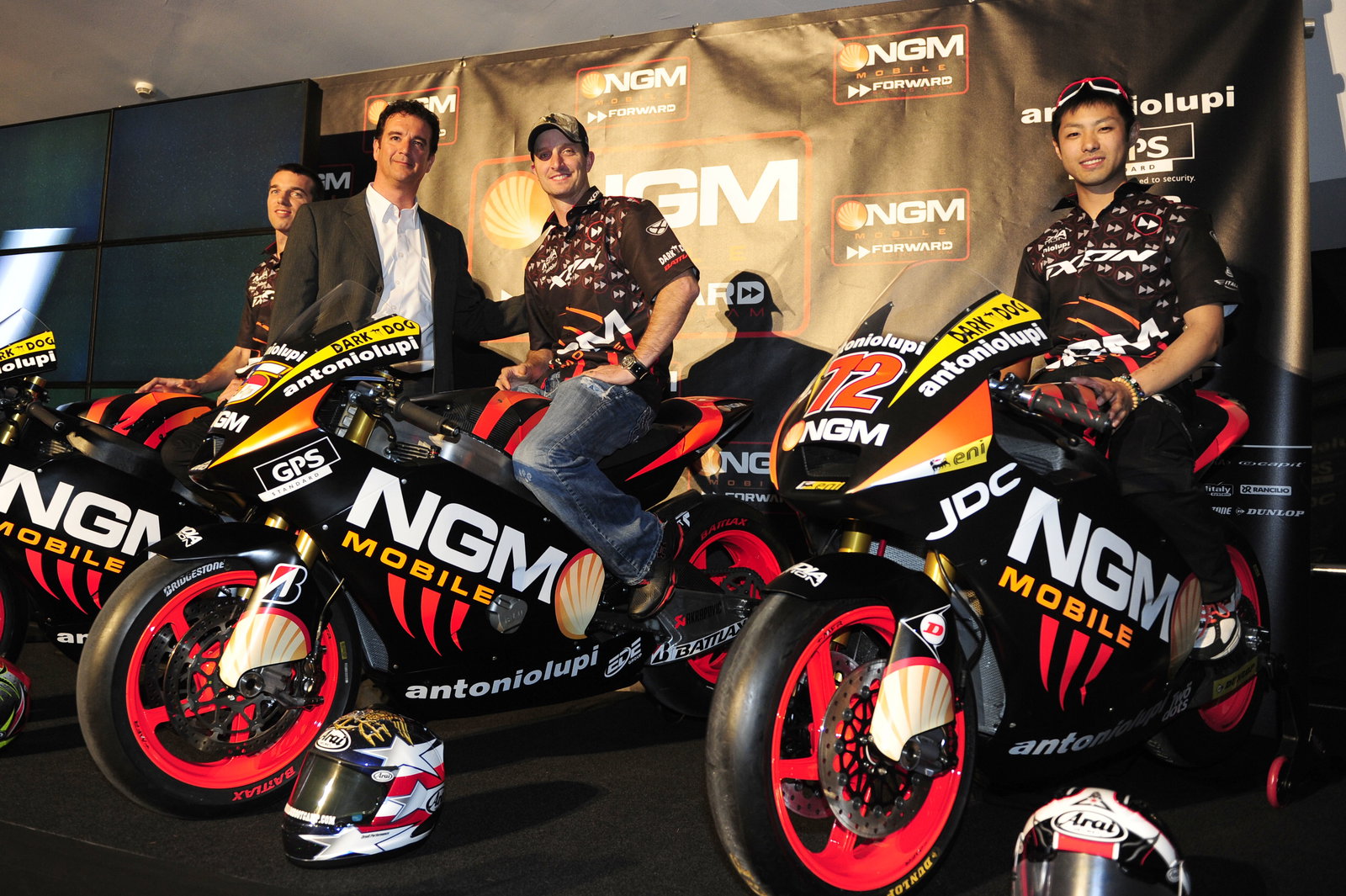 Forward Racing launch, De Angelis, Edwards, Takahashi, Jerez MotoGP test March 2012