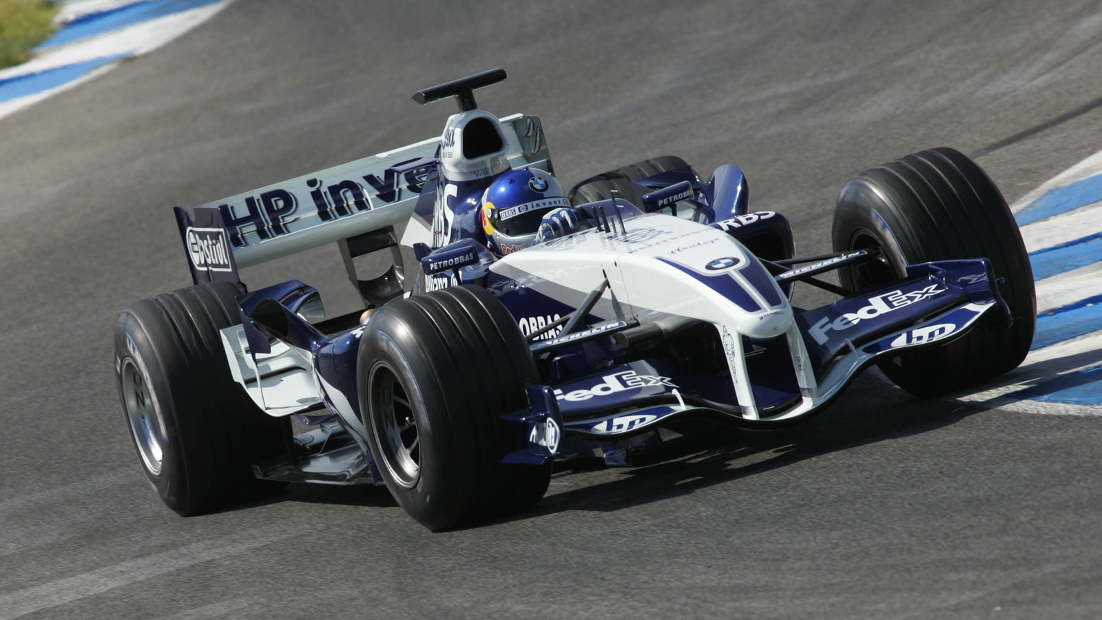 F3 Euroseries rookie Sebastian Vettel tests for the BMW WilliamsF1 team at Jer