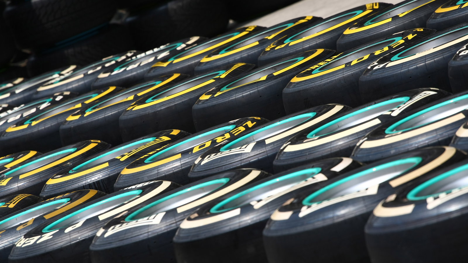12.04.2012 Pirelli Tyres Atmosphere