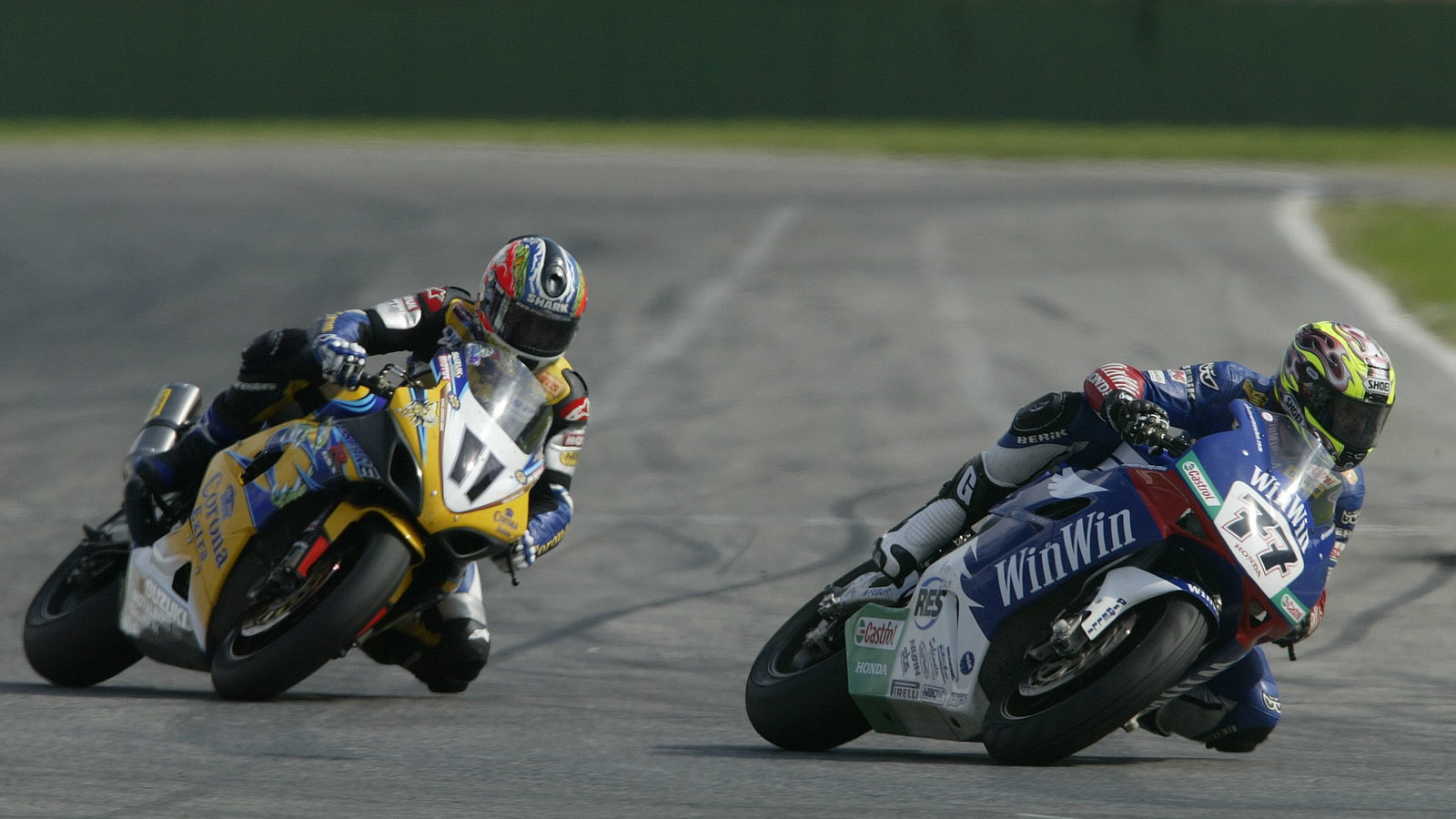 Vermeulen, Corser, WSBK Race1 Imola, 2005