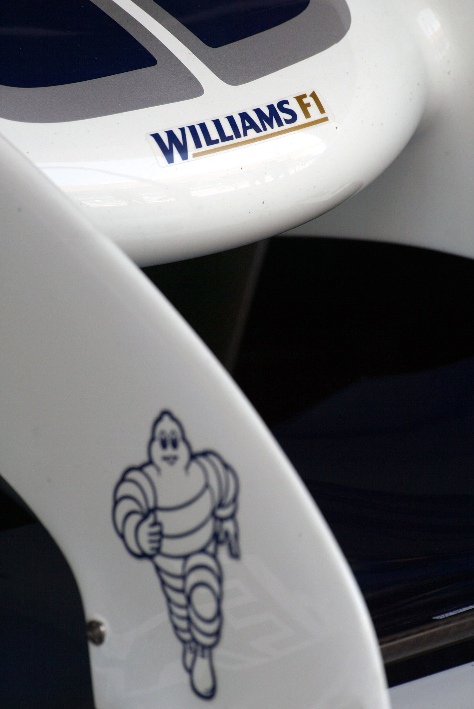 Nose section on the Williams-BMW FW26