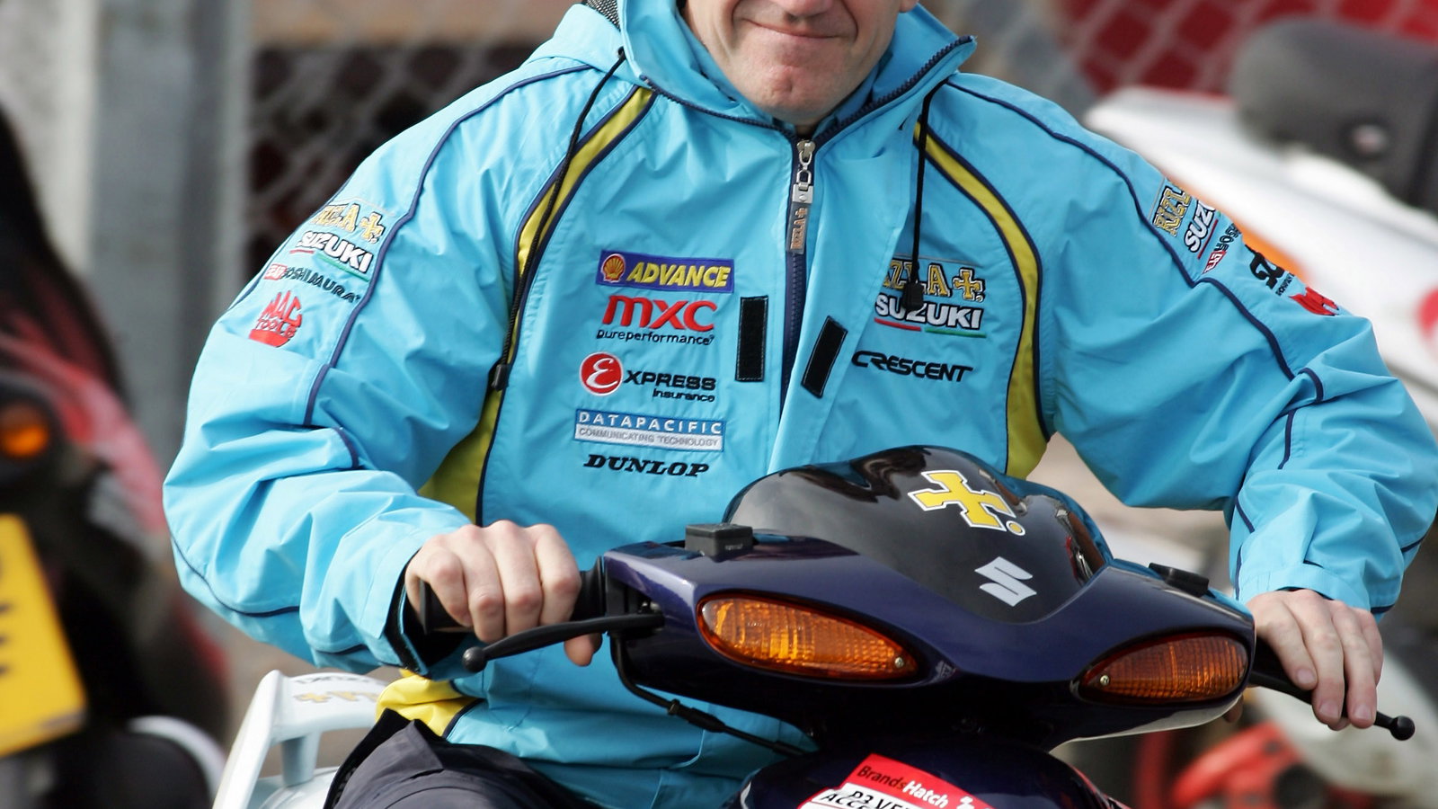 Pic: Tim Keeton/Raymonds Press Agency. 8.10.05.British Superbike Championship, Round13, Brands Hatch