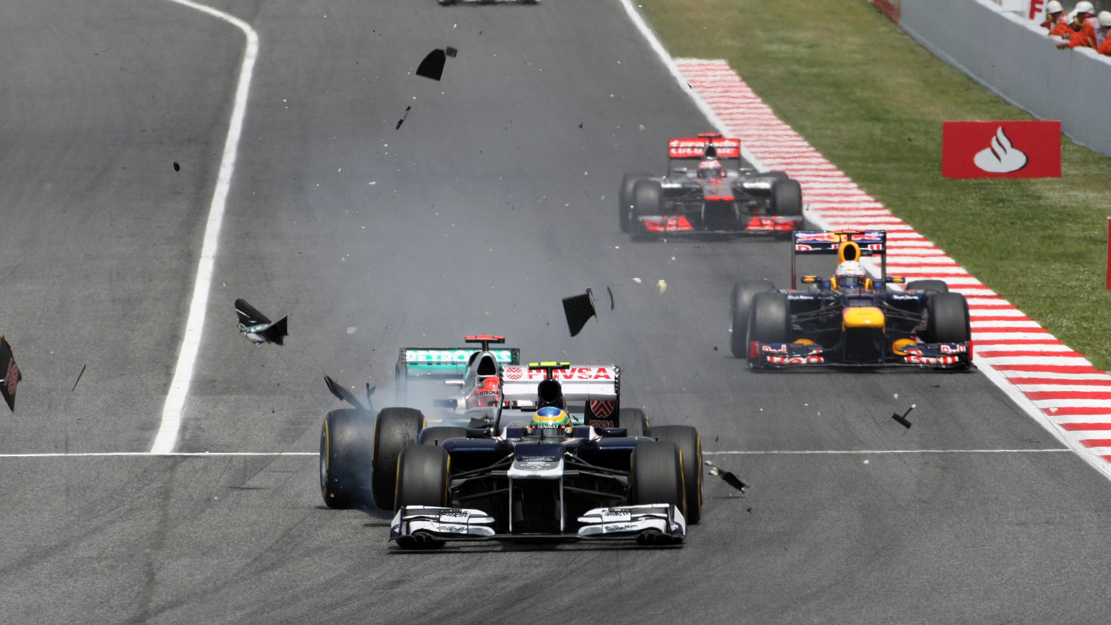 13.05.2012- Race, Bruno Senna (BRA) Williams F1 Team FW34 and Michael Schumacher (GER) Mercedes AMG