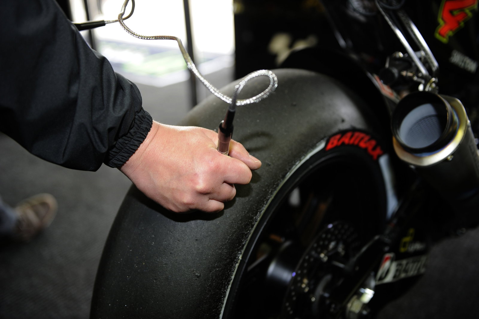 Bridgestone tyre temperature gauge, French MotoGP 2012