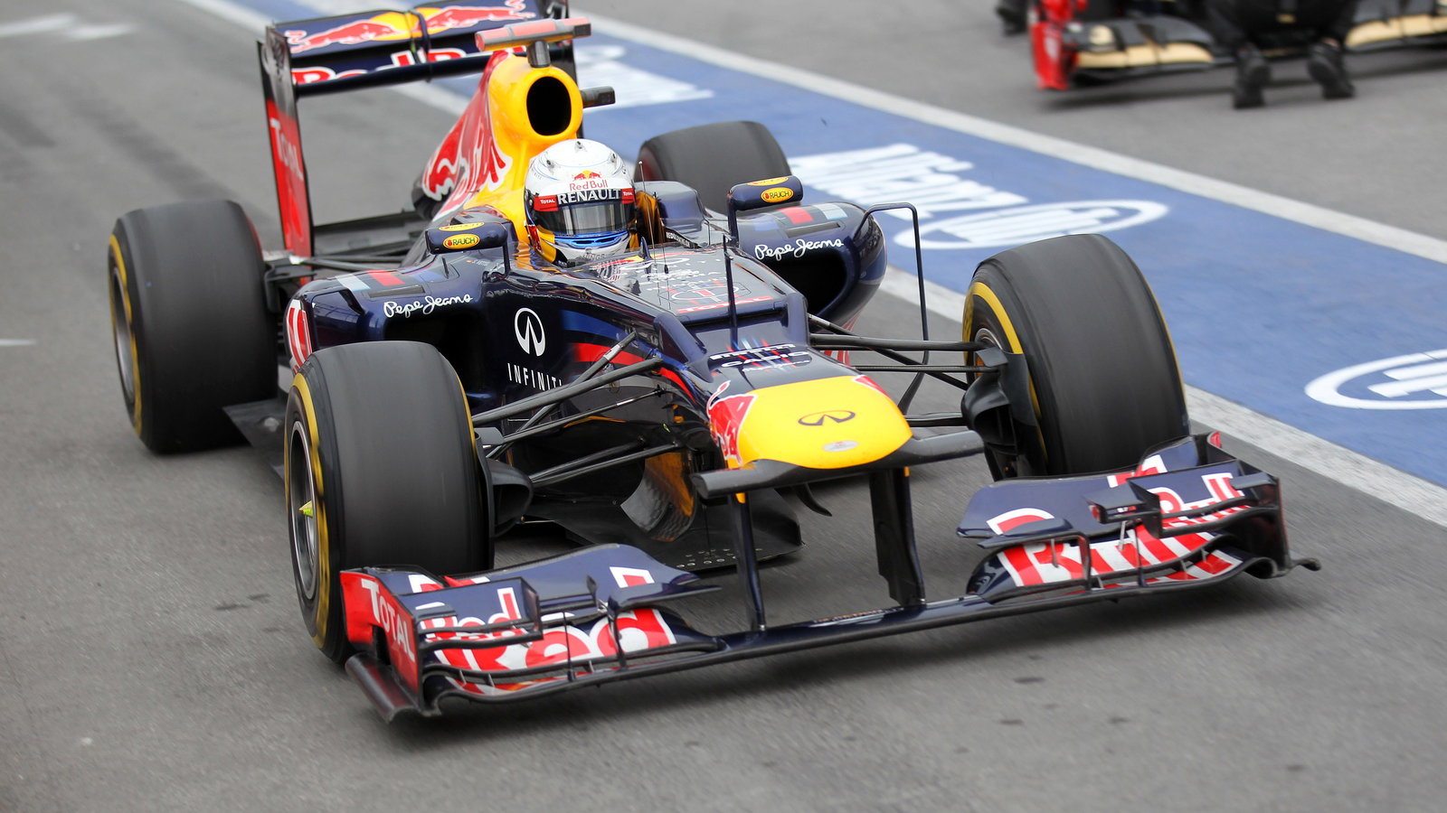 08.06.2012- Free Practice 2, Sebastian Vettel (GER) Red Bull Racing RB8