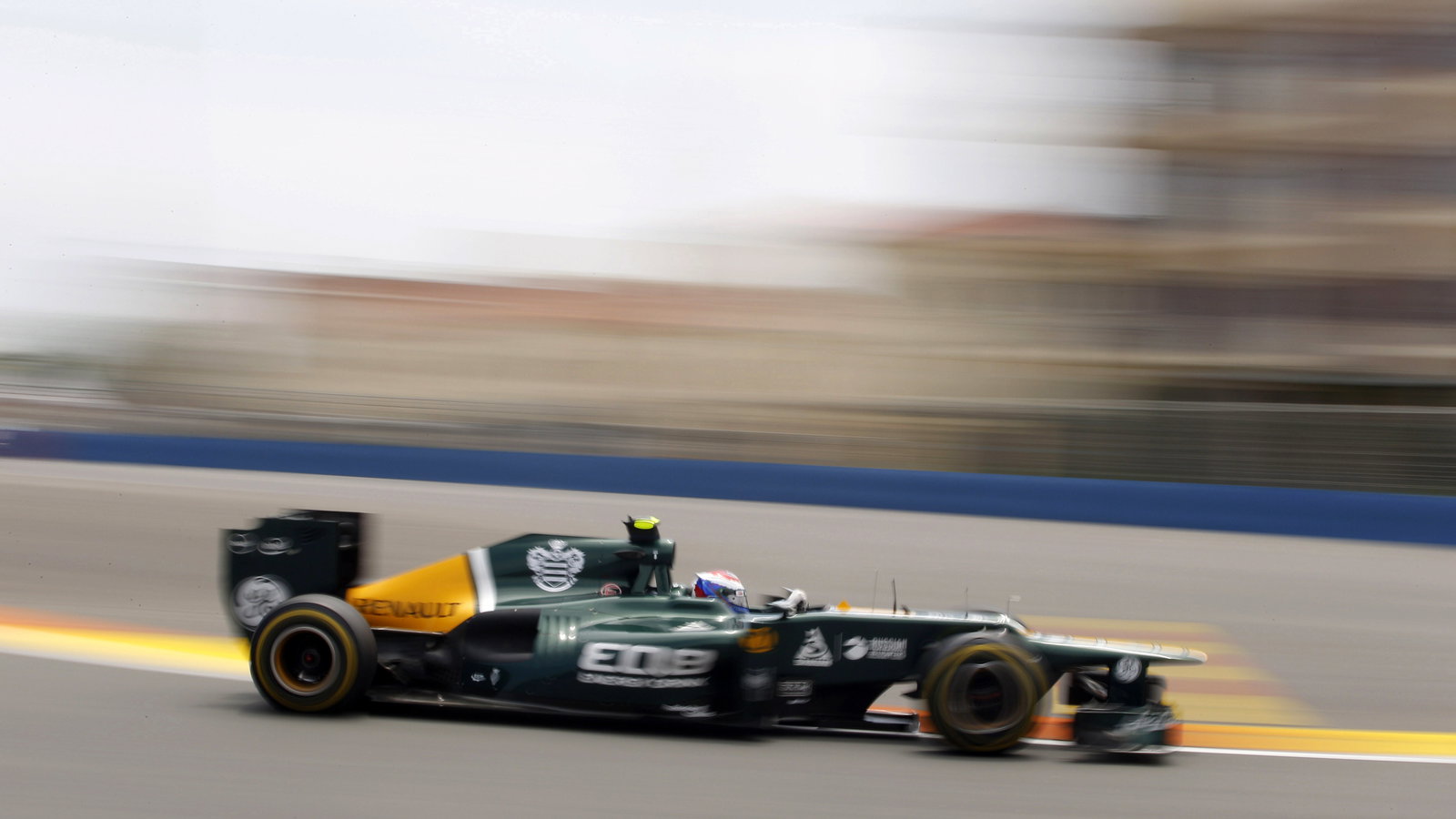 22.06.2012- Free Practice 2, Vitaly Petrov (RUS) Caterham F1 Team CT01