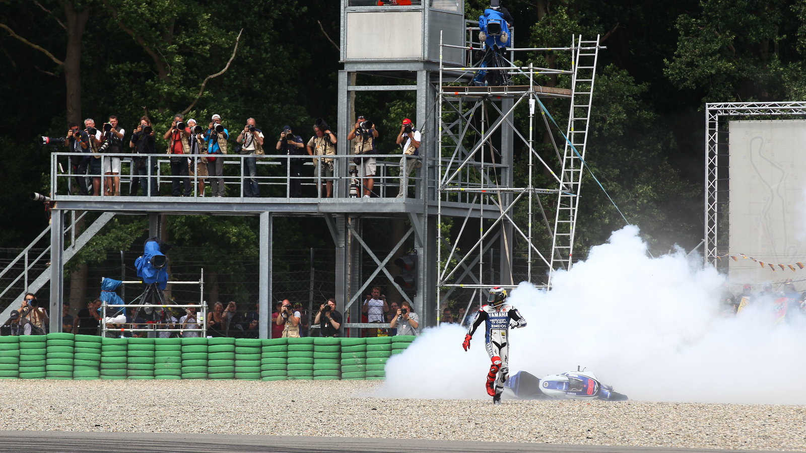 Lorenzo crash, MotoGP race, Dutch MotoGP 2012