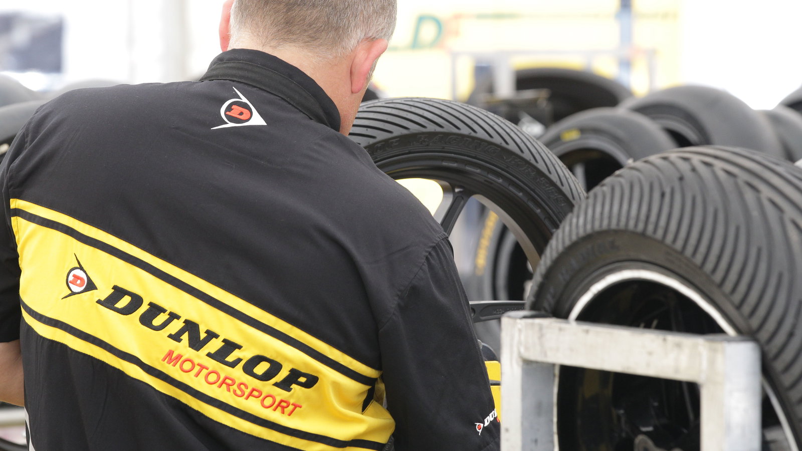 Dunlop tyre fitter, Italian MotoGP 2012