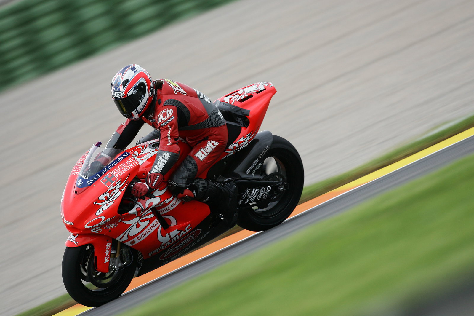 Ellison makes D`Antin Ducati debut, Valencia MotoGP tests, November 2005