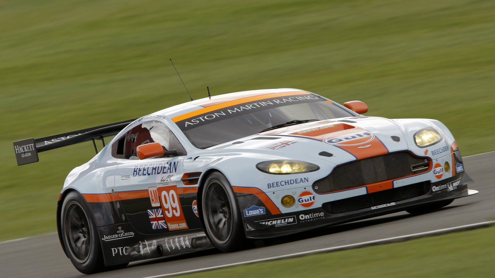 Andrew Howard (GBR)/Jonathan Adam (GBR)/Paul White (GBR) Aston Martin Racing Aston Martin Vantage V8