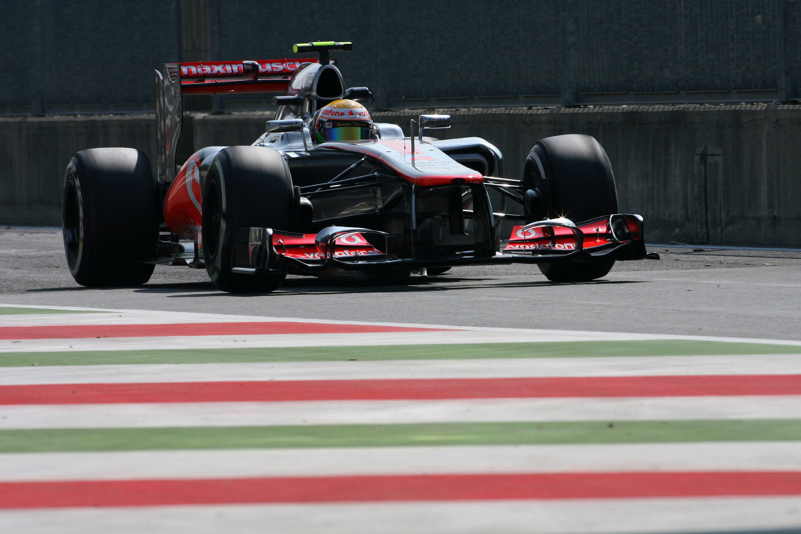07.09.2012- Free Practice 2, Lewis Hamilton (GBR) McLaren Mercedes MP4-27