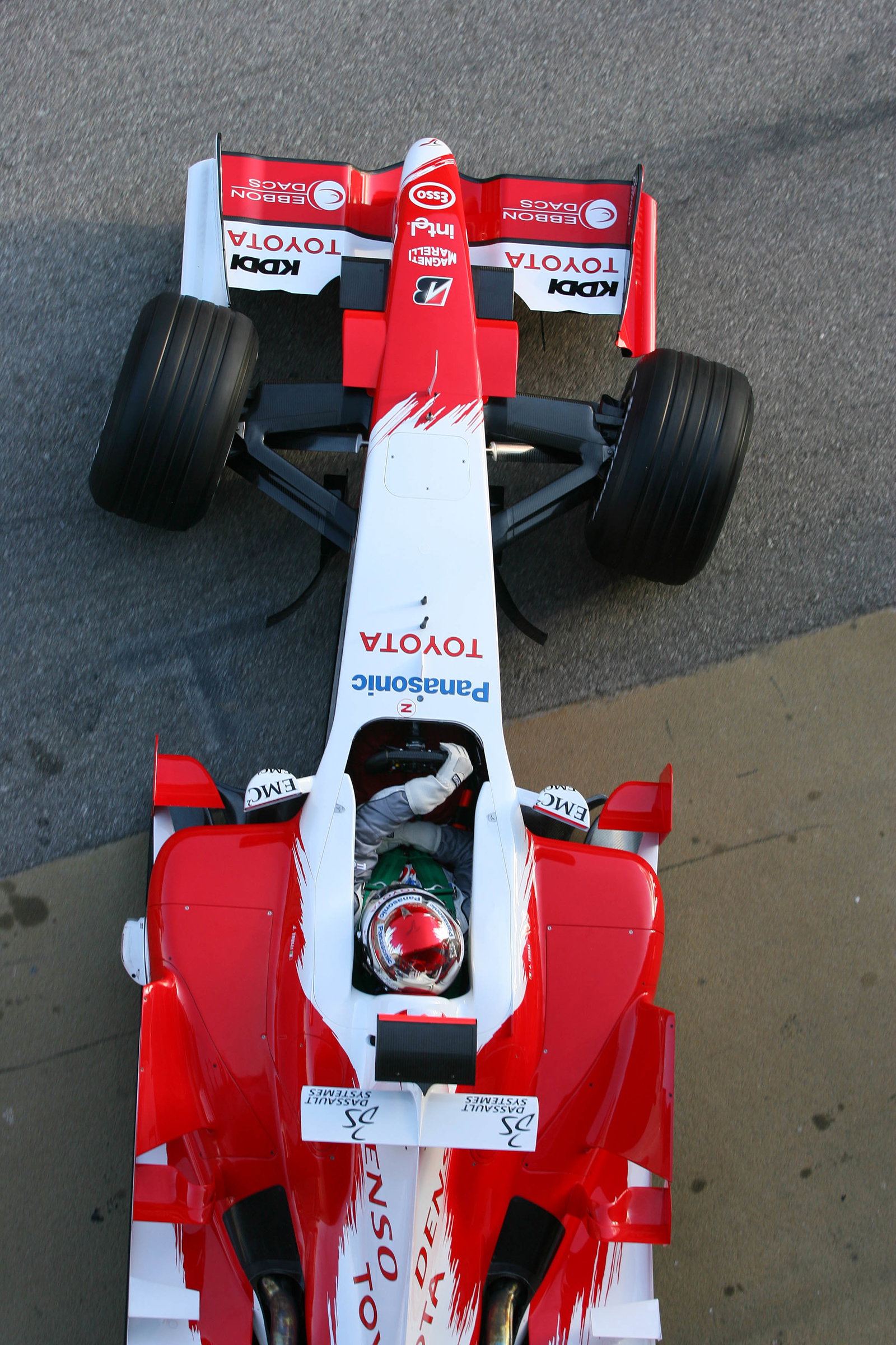Jarno Trulli - Toyota TF106