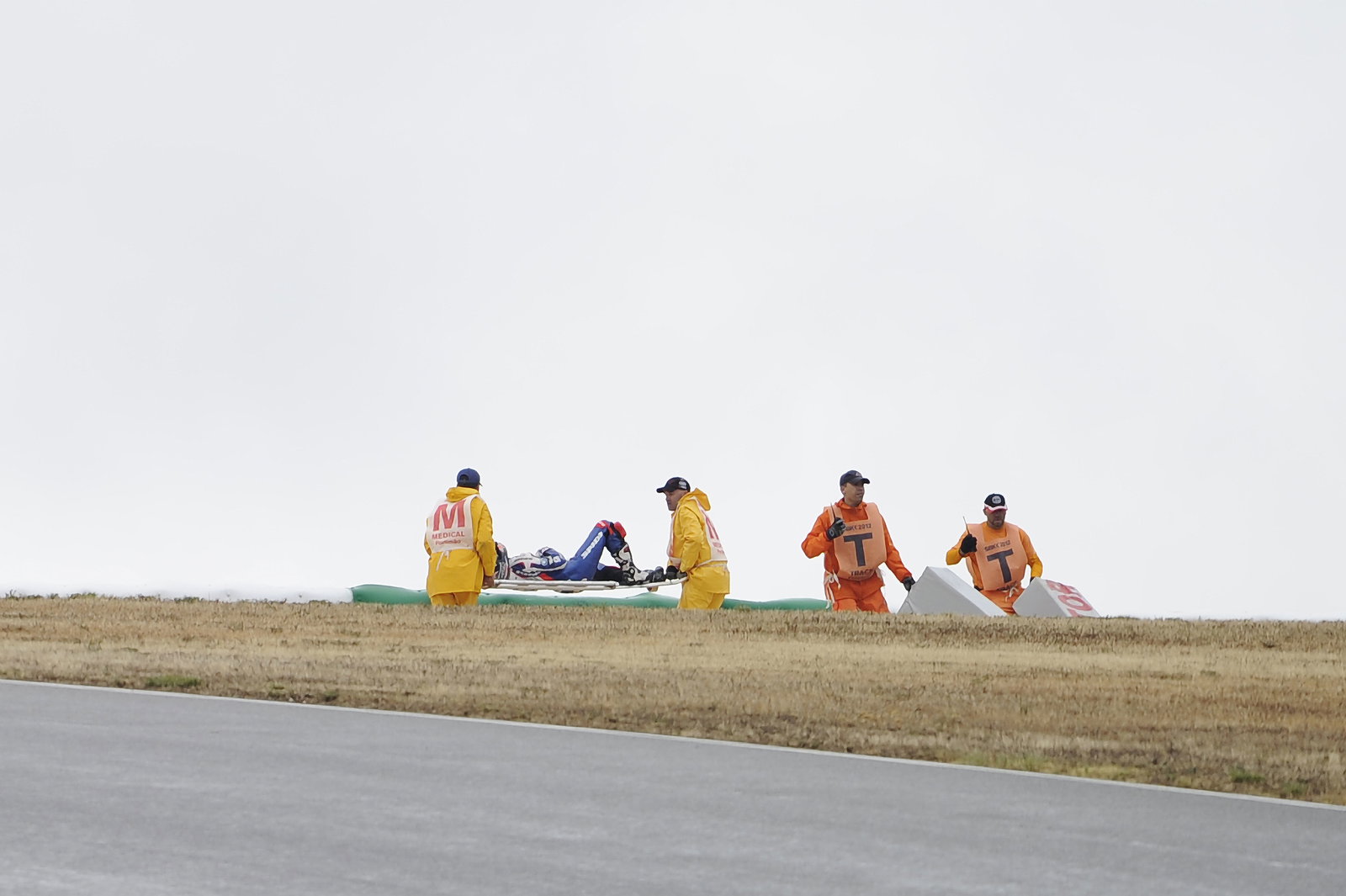 Melandri, Ambulance, after crash, Portuguese WSBK Race 1 2012