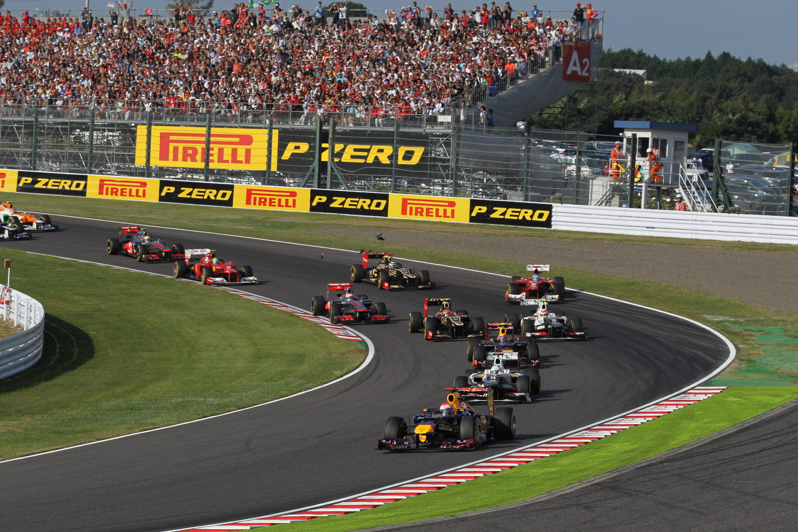 07.10.2012- Race, Start of the race and crash Fernando Alonso (ESP) Scuderia Ferrari F2012