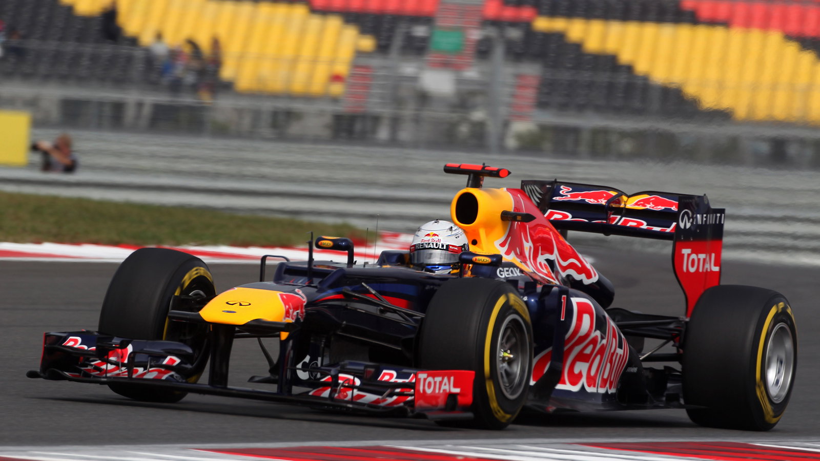13.10.2012- Free Practice 3, Sebastian Vettel (GER) Red Bull Racing RB8