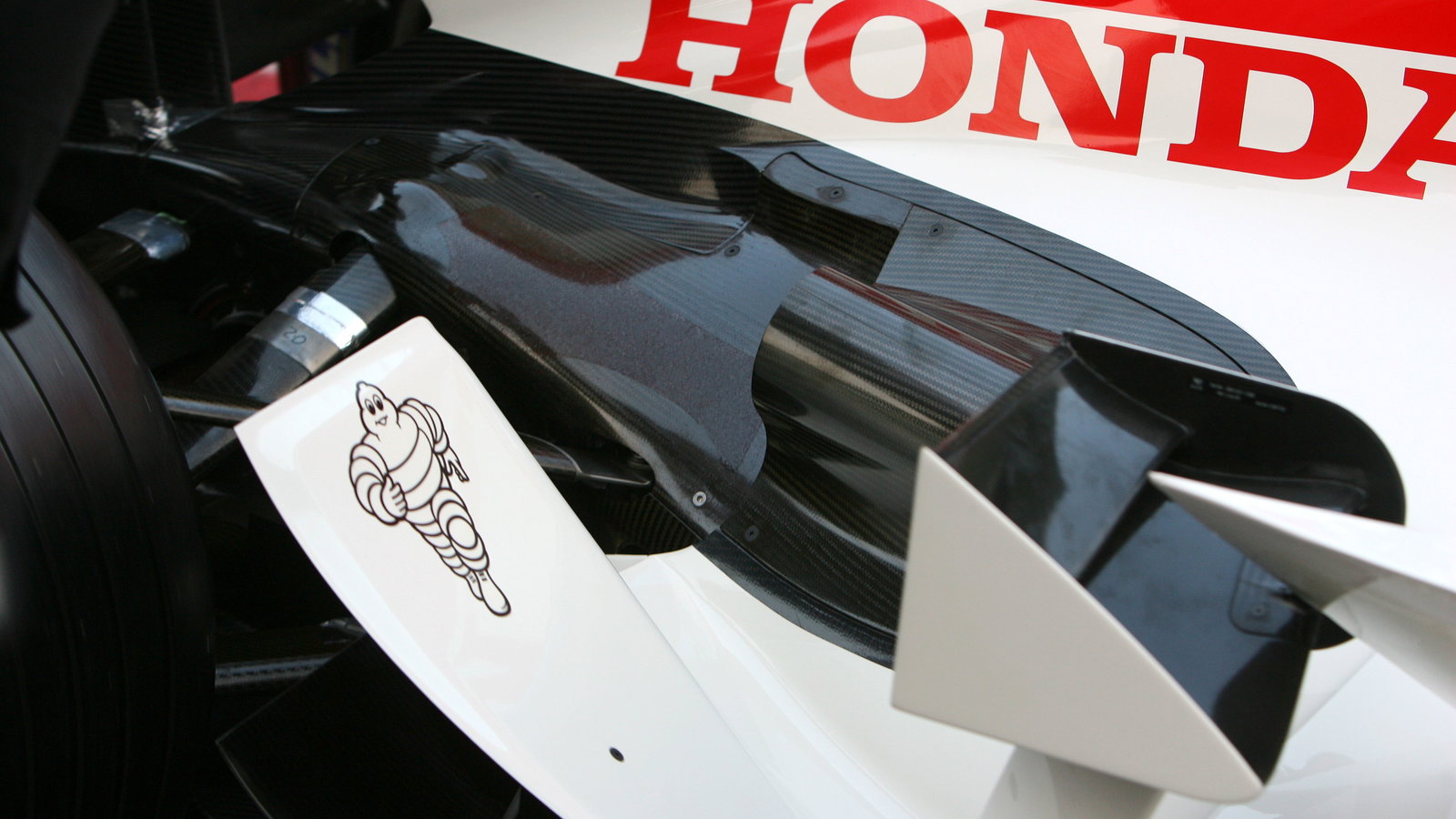 Technical detail on the new Honda RA106