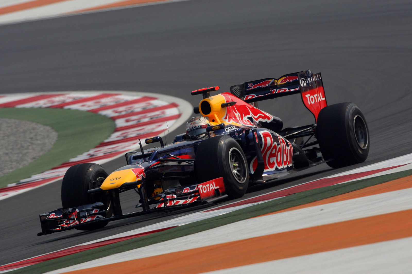 26.10.2012- Free Practice 1, Sebastian Vettel (GER) Red Bull Racing RB8