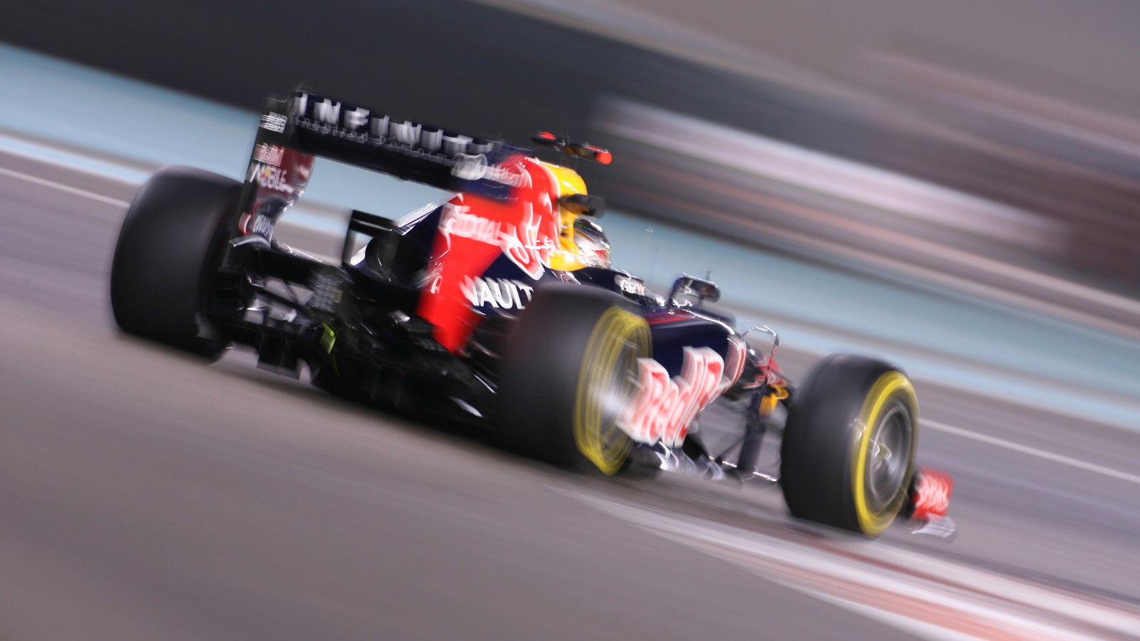 Free Practice 2: Sebastian Vettel (GER) Red Bull Racing RB8